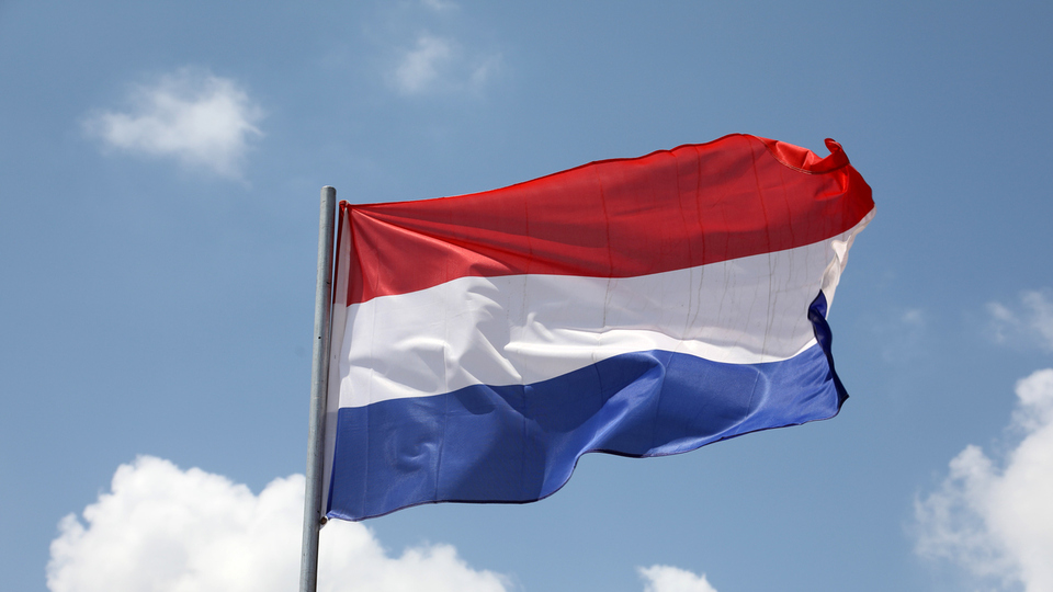 Hollanda bayrağı nedir?