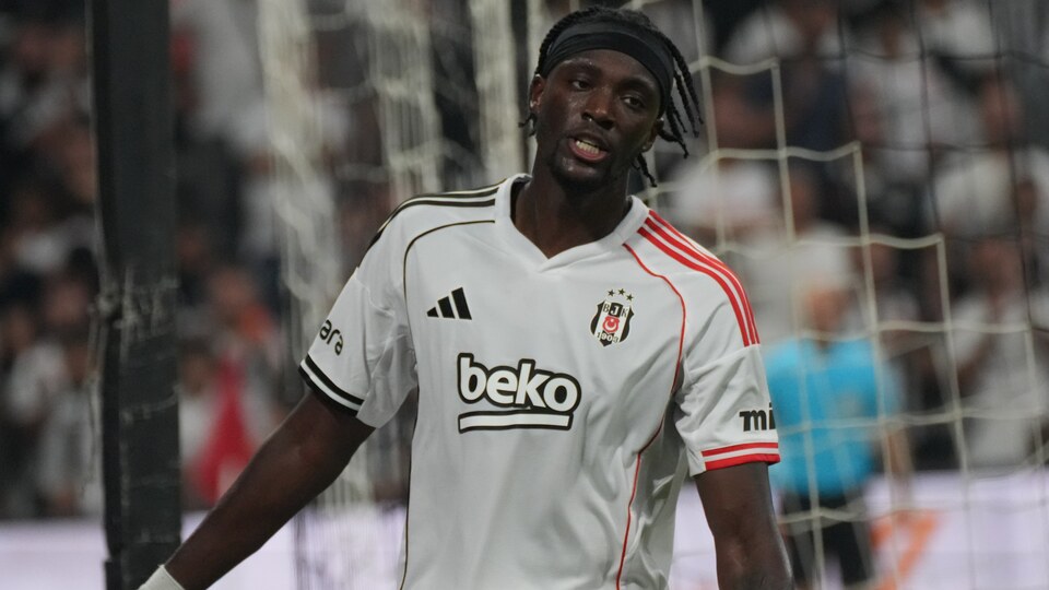 Beşiktaş'ın yıldızına hırsız şoku