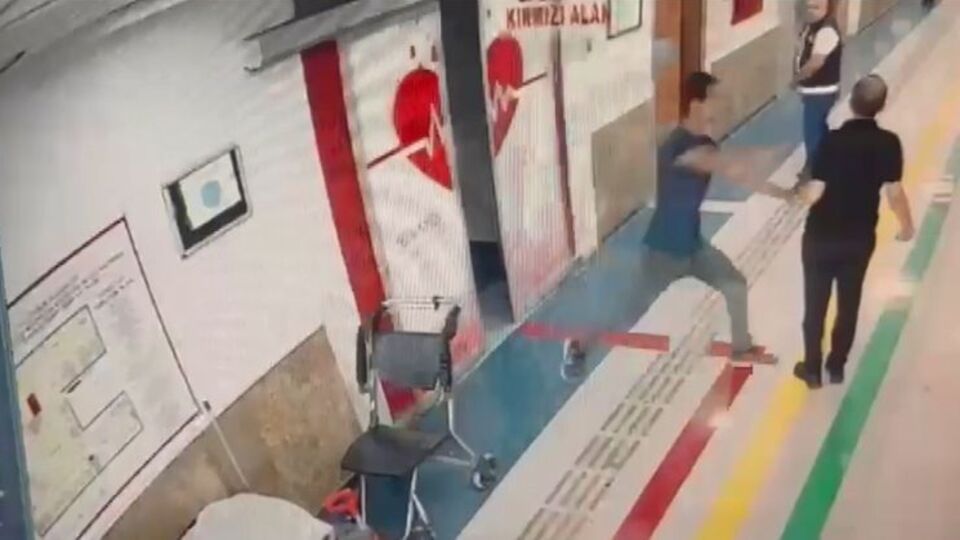 Başhekim yardımcısı ile güvenlik görevlisine saldırı