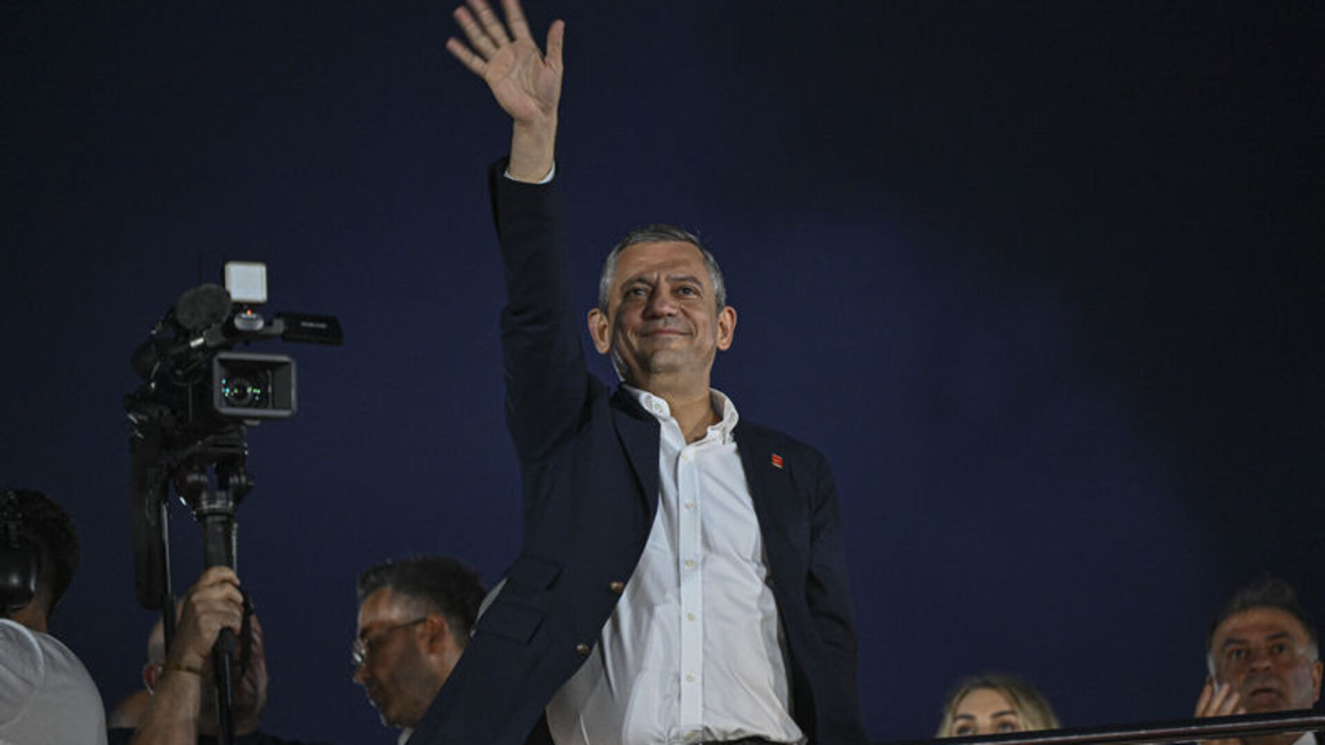 CHP'nin Görünmez Olduğu Yerlerde Neler Dönüyor? İşte Şaşırtıcı Detaylar!