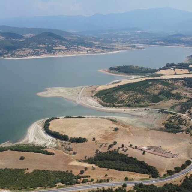 Bayramiç'te su seviyesi 2 ayda yarıya düştü