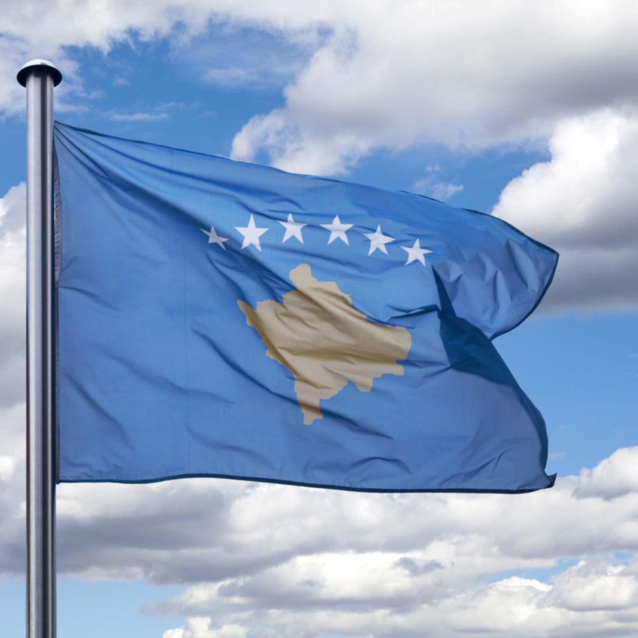 Kosova bayrağı nedir? 