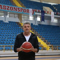 Karşıyaka'da Faruk Beşok dönemi!