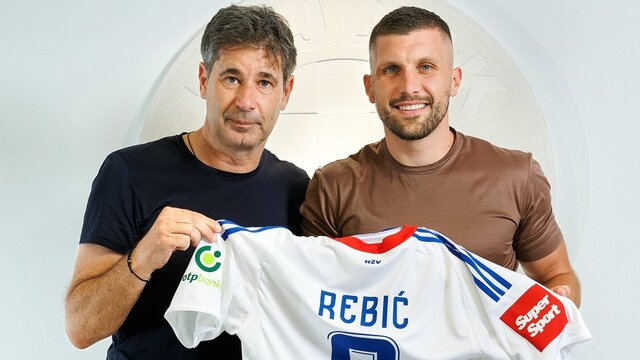 Ante Rebic ülkesine döndü!