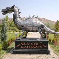 Hurdadan Van Gölü canavarı!