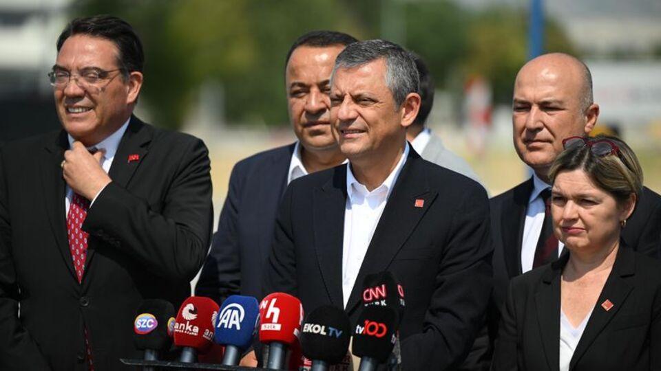 Özgür Özel'den TUSAŞ'a ziyaret