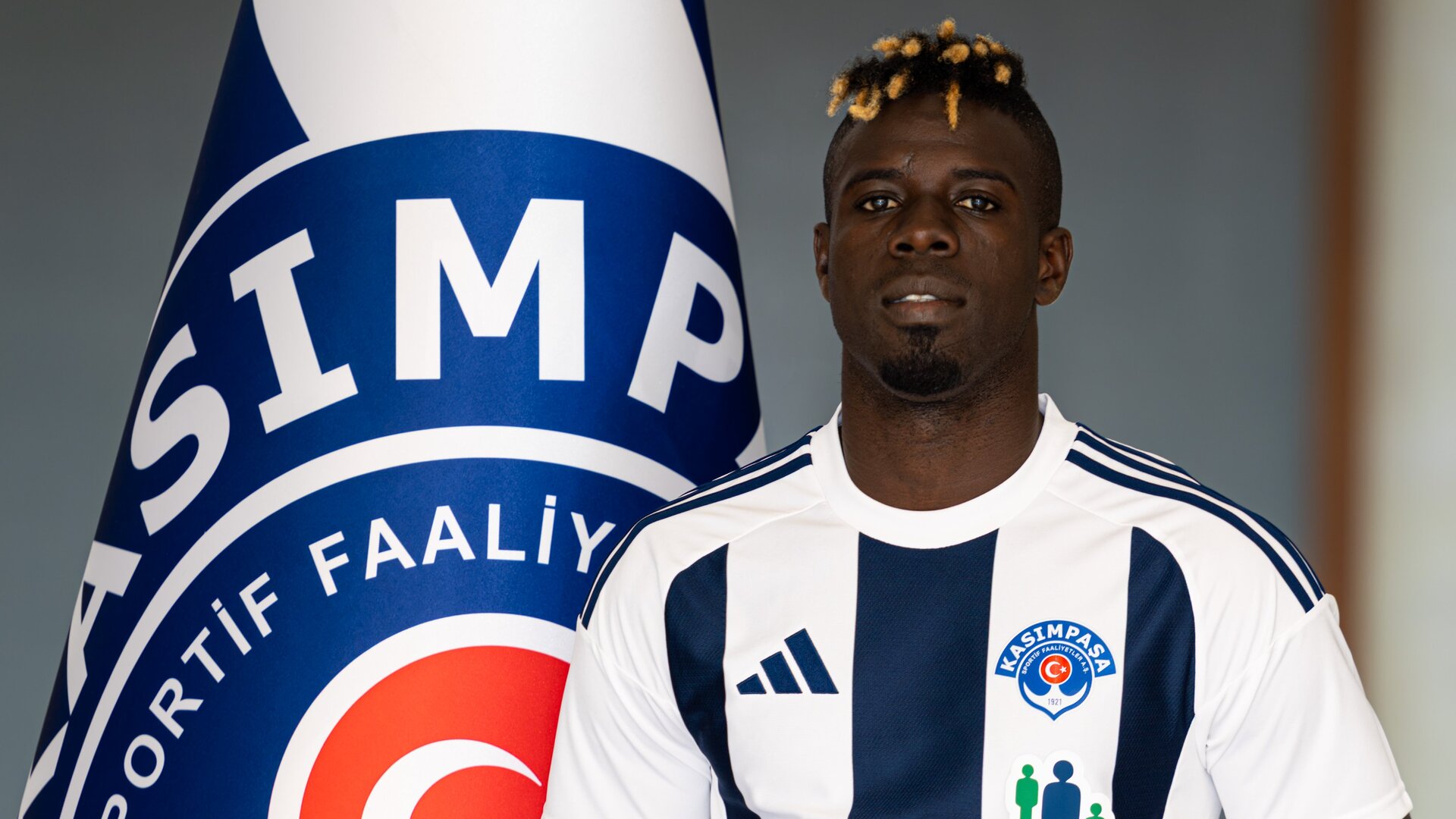 Kasımpaşa'dan Bomba Transfer: Pape Habib Gueye İmzayı Attı!