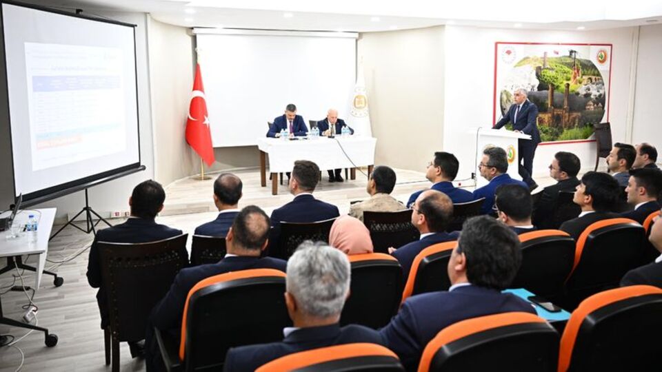 Erzurum'da çoban köpeklerine "mikroçip"