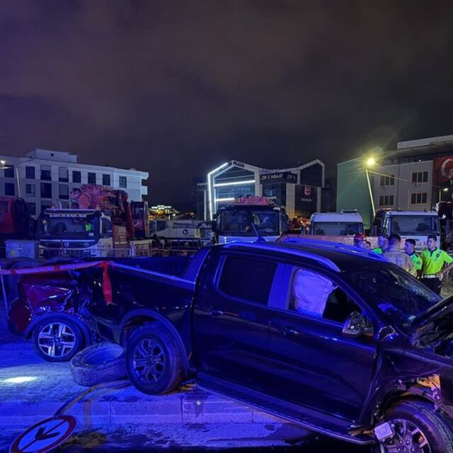 Trafik kazasında 2 kız kardeş hayatını kaybetti