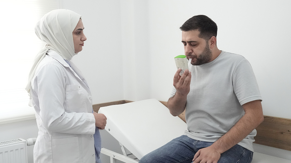 Yaşadığı baba acısını yaşatmamak için sigarayı bıraktı