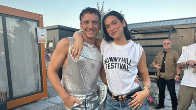 Dua Lipa'yı İstanbul'a davet etti