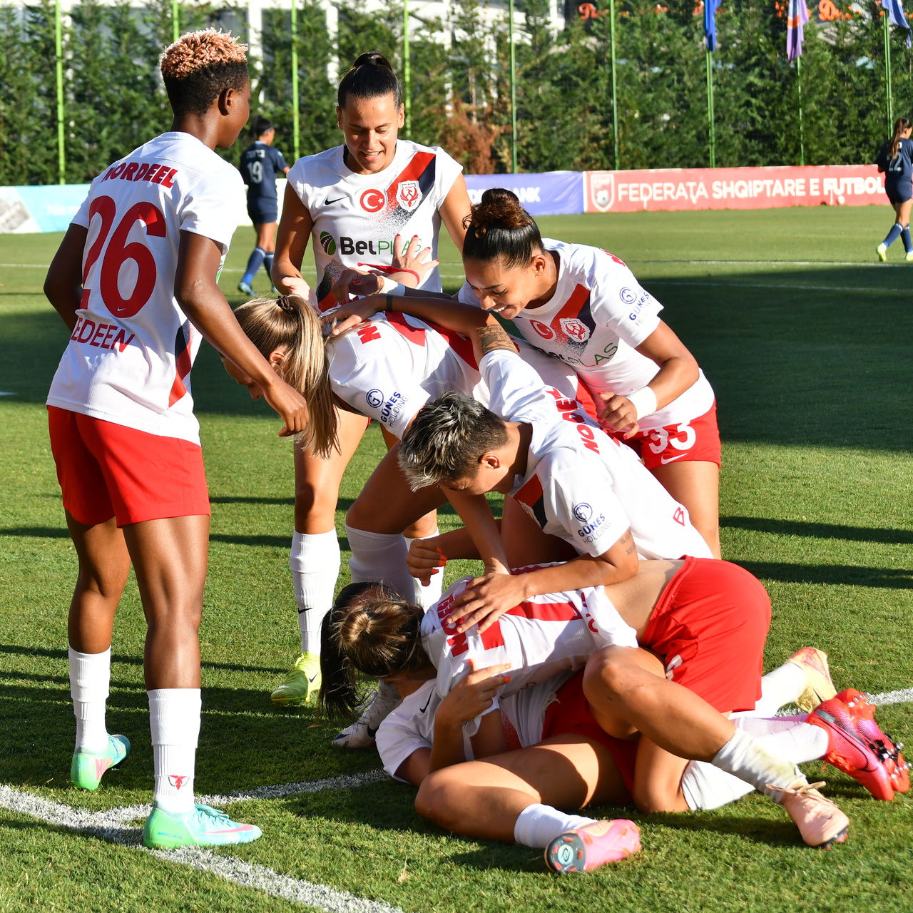 ABB FOMBET, Devler Ligi'nde turladı!