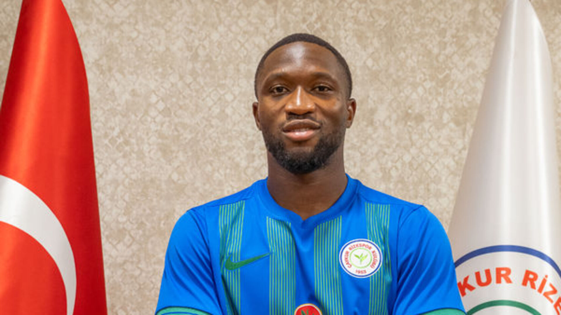 Modibo Sagnan, Çaykur Rizespor'da! Fransız stoperle anlaşma sağlandı