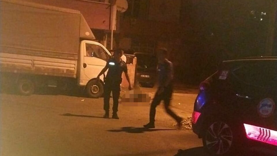 Park yeri kavgasında kardeşini öldürdü!