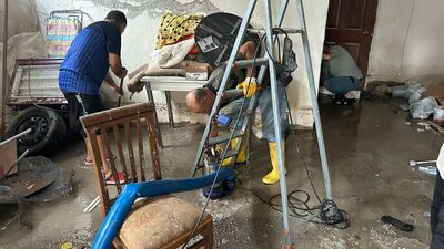 Sağanak sonrası tahliye çalışması