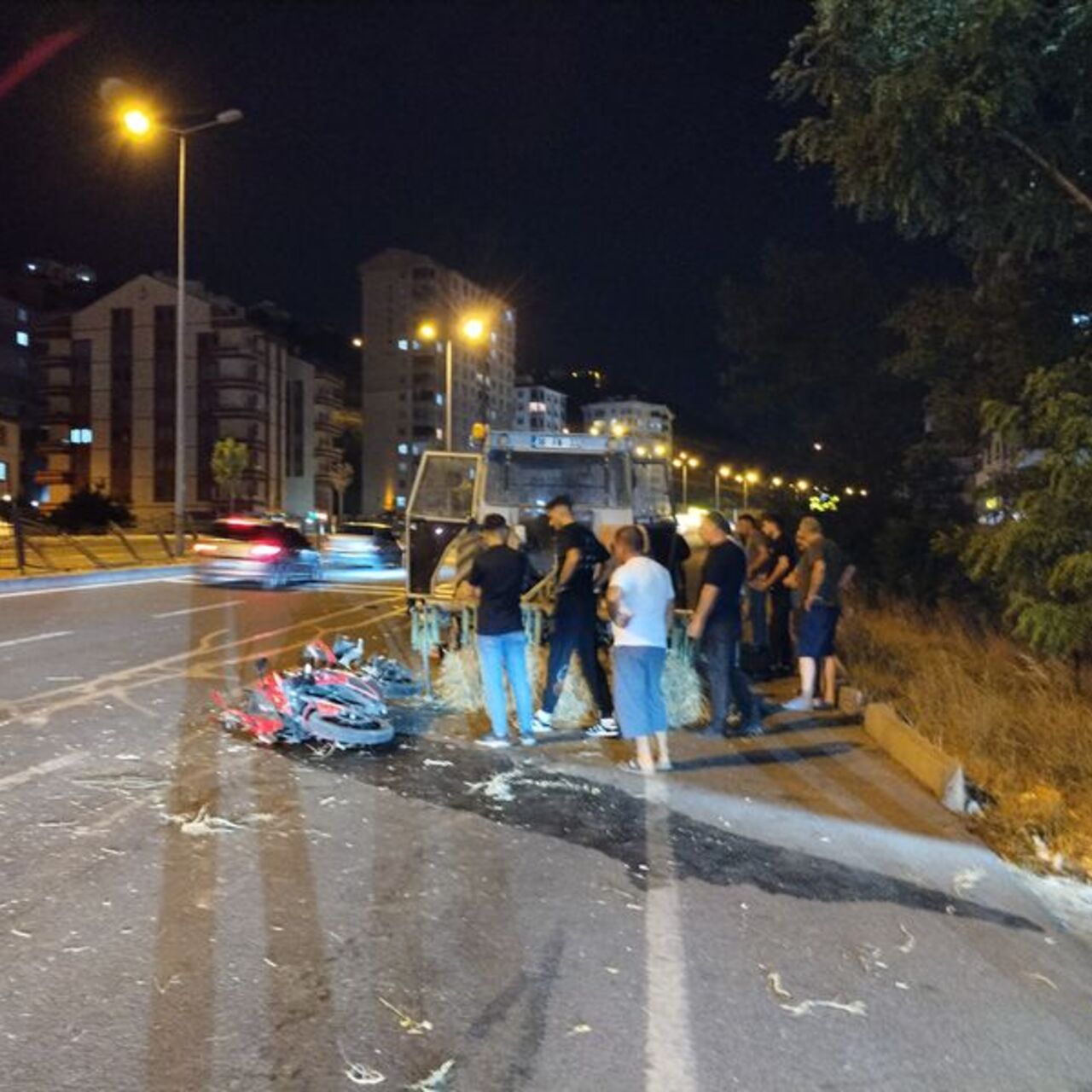Kayseri'de motosiklet traktöre çarptı: 1 ölü