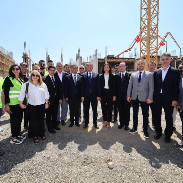 Darülaceze Yaşlı Bakımevi yeniden yapılıyor