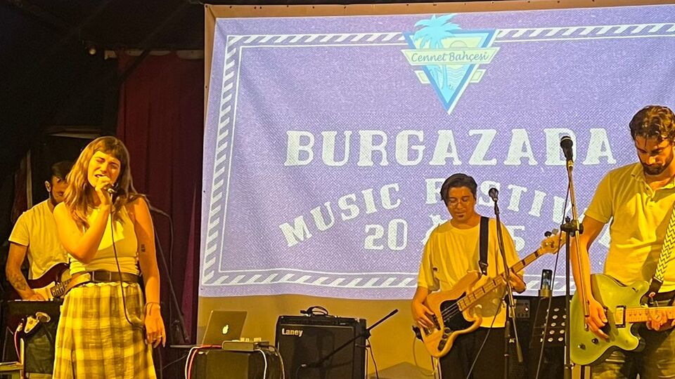 Burgazada'da büyüleyici müzik festivali