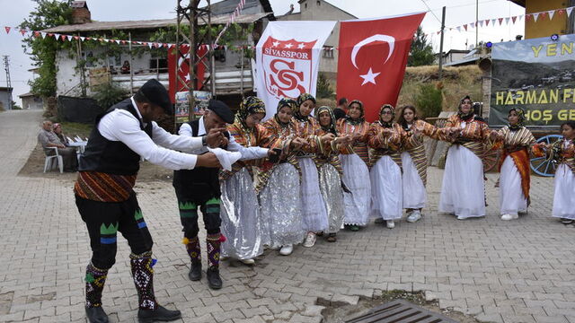 Hasadı "harman" festivali ile kutladılar