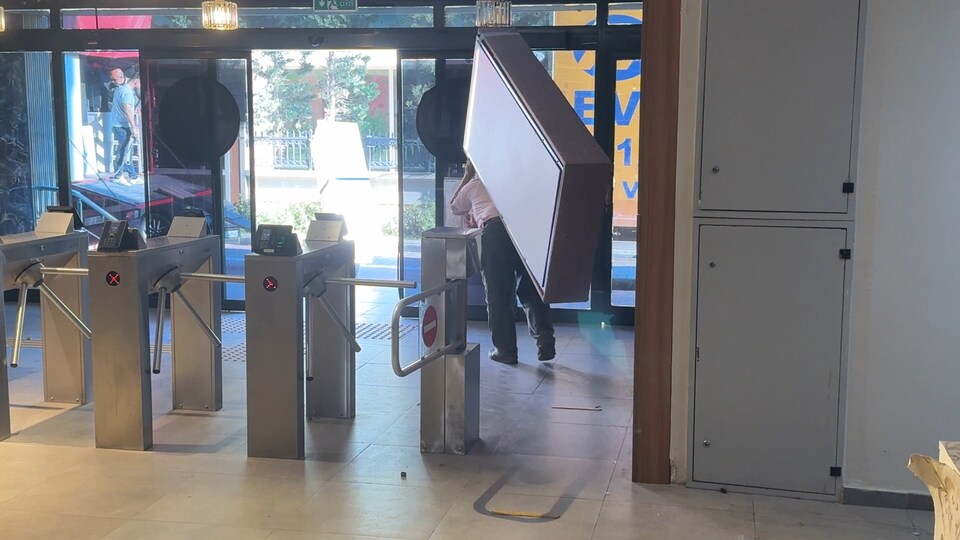 Tahliye davasını kaybeden özel yurtta eşya kaçırma girişimi!