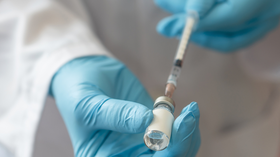 ABD, mRNA aşı projelerini sonlandırıyor