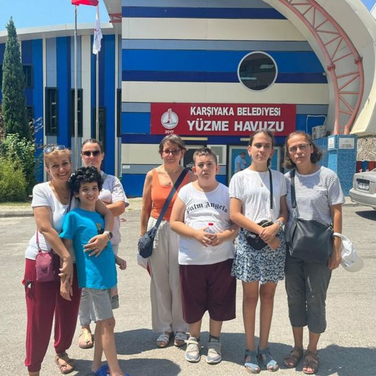 Otizmli çocukların yüzme dersi iptaline tepki