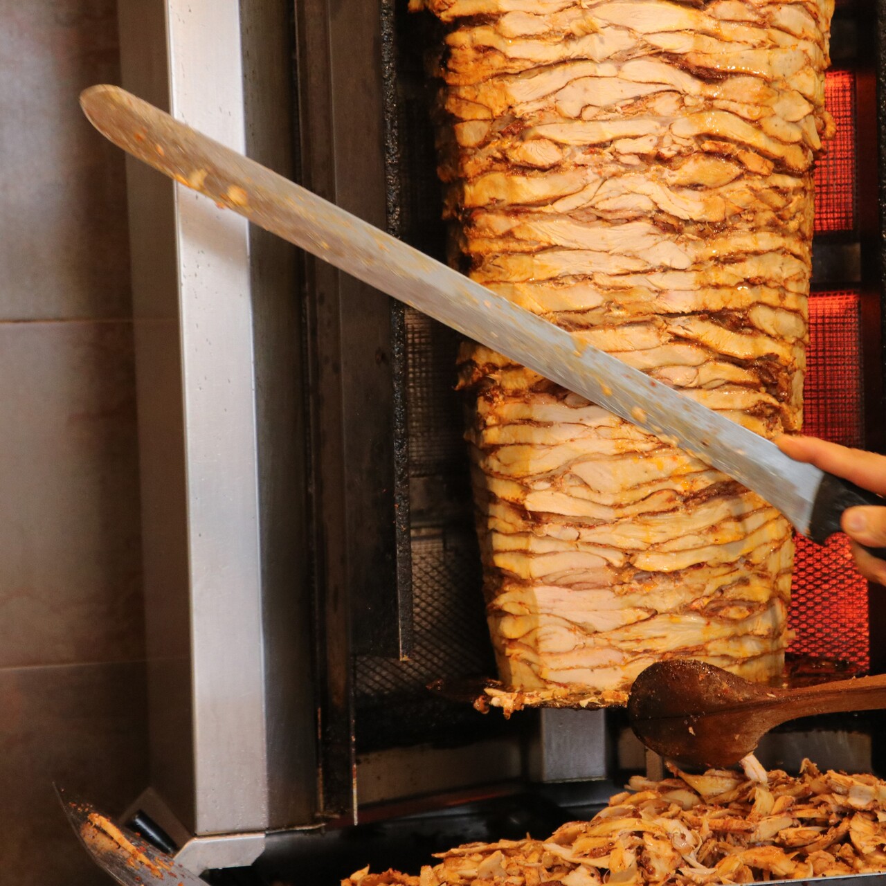 Tavuk döner iddianamesinde 2 kişi için 8 yıl hapis talebi