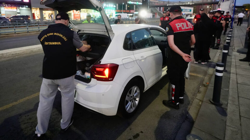 "Huzur İstanbul"da 815 kişiye gözaltı