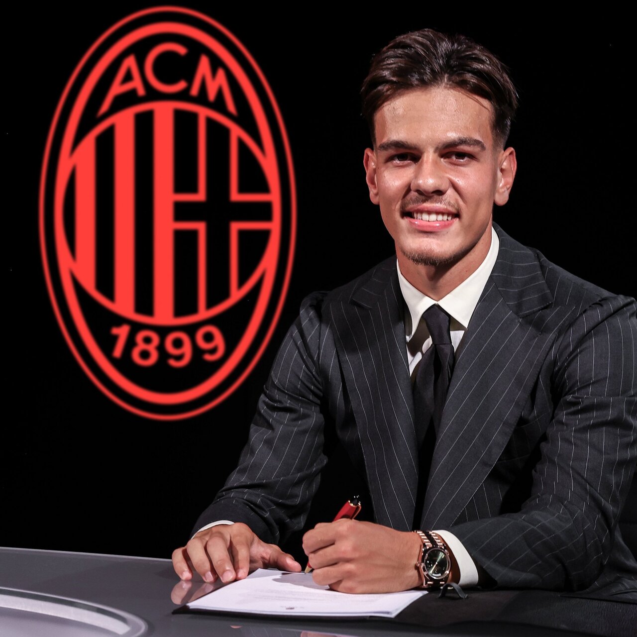 Milan'a İsviçreli orta saha!