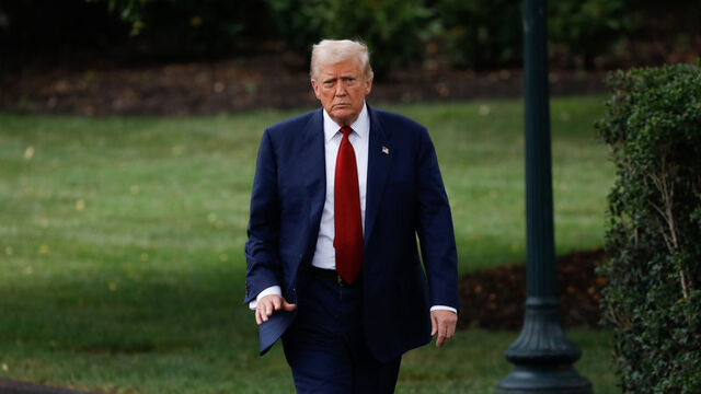 Trump'tan Hindistan'a yüzde 25 vergi