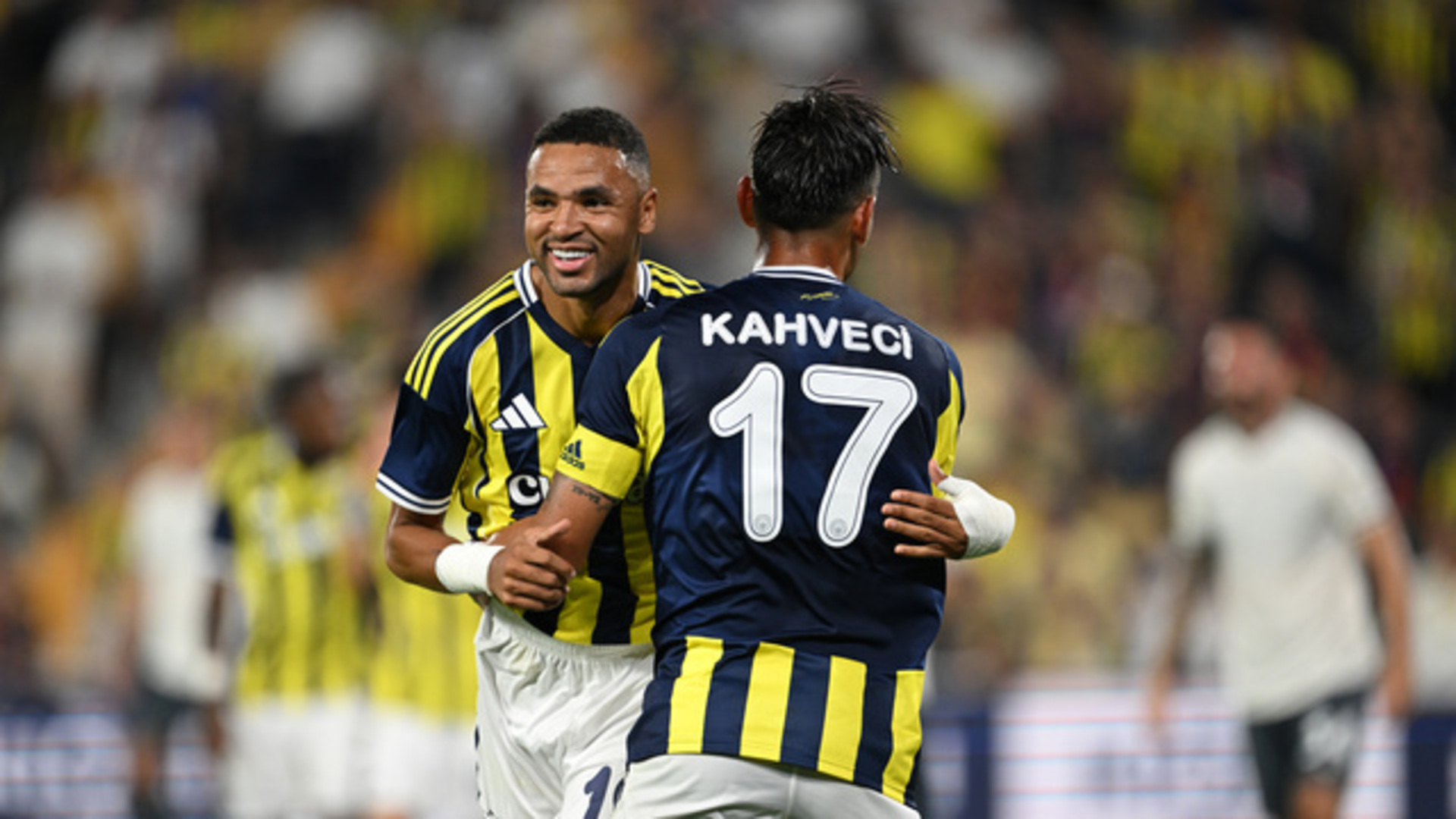 Fenerbahçe - Feyenoord Maçı Ne Zaman? Hangi Kanalda Yayınlanacak? Şifresiz mi?