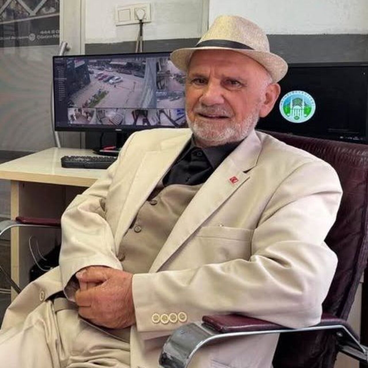 Asansörün halatı koptu: Eski belediye başkanı öldü, kızı yaralandı