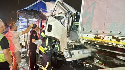 Kocaeli'de zincirleme kaza: 1 ölü