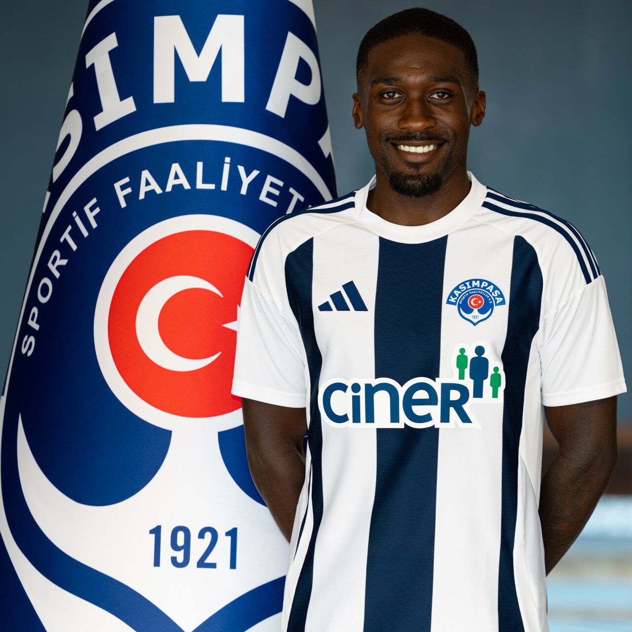 Kasımpaşa'ya Hollandalı sol bek!