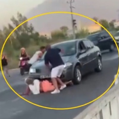 Turist kadını ezmeye çalıştı!