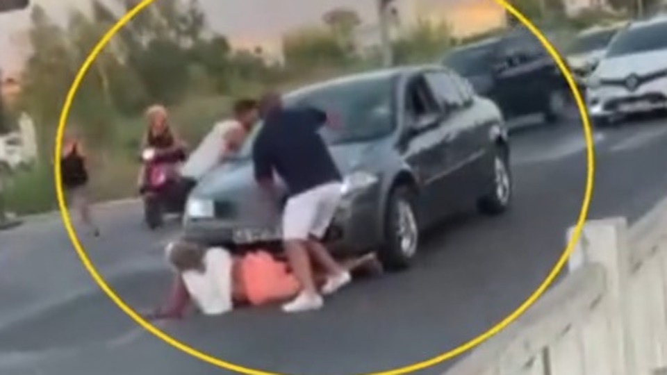 Turist kadını ezmeye çalıştı!