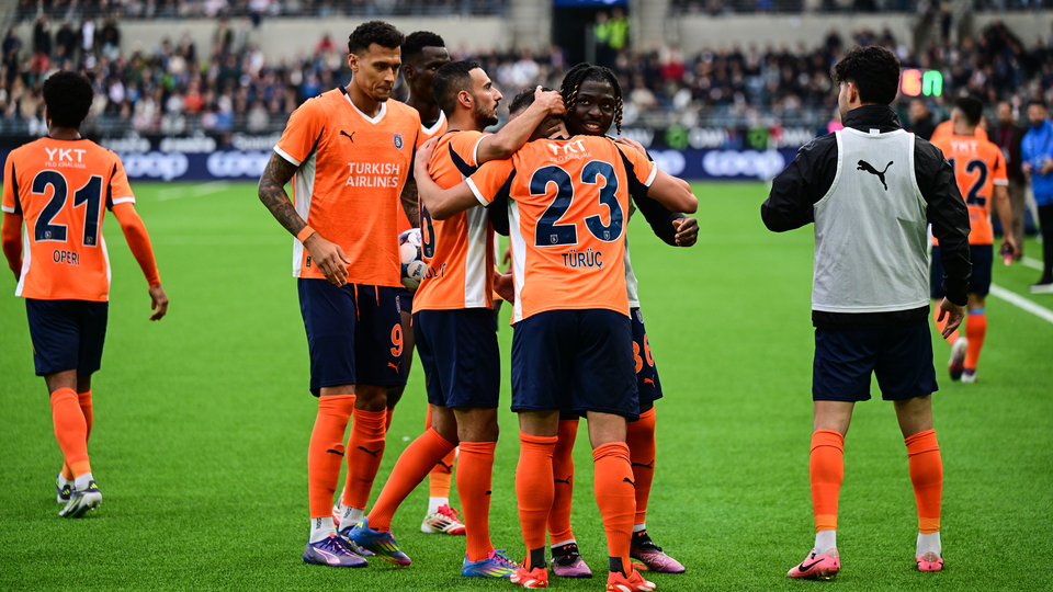 Başakşehir, Norveç'te avantajı kaptı!