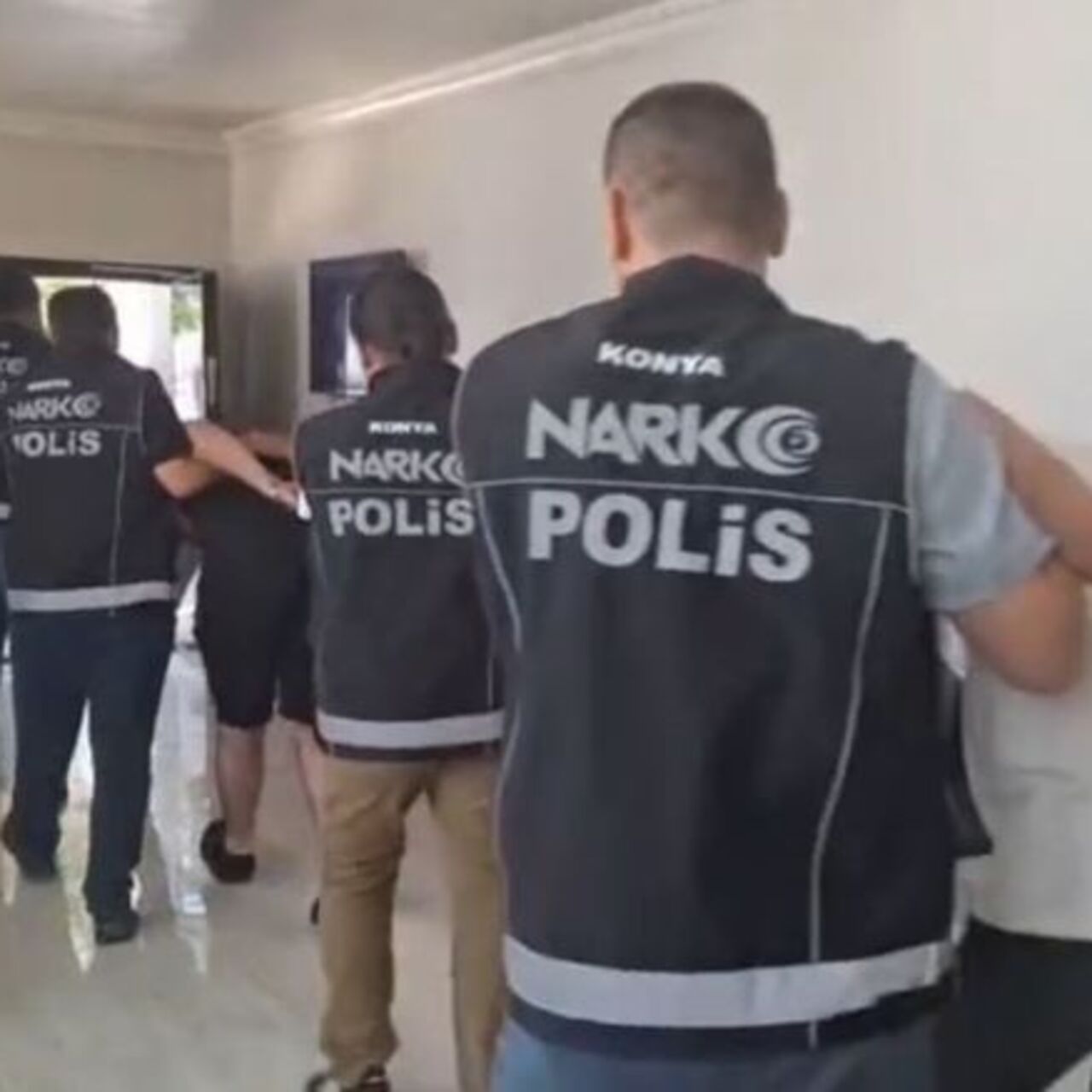 İstanbul'da dev narkotik operasyonu!