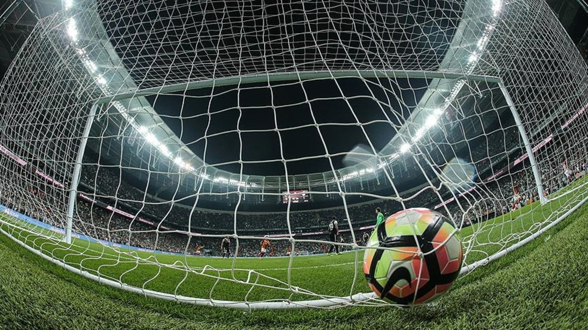 Süper Lig 2025-2026 Heyecanı Başlıyor! İşte Bugünün Maçları ve Detaylar