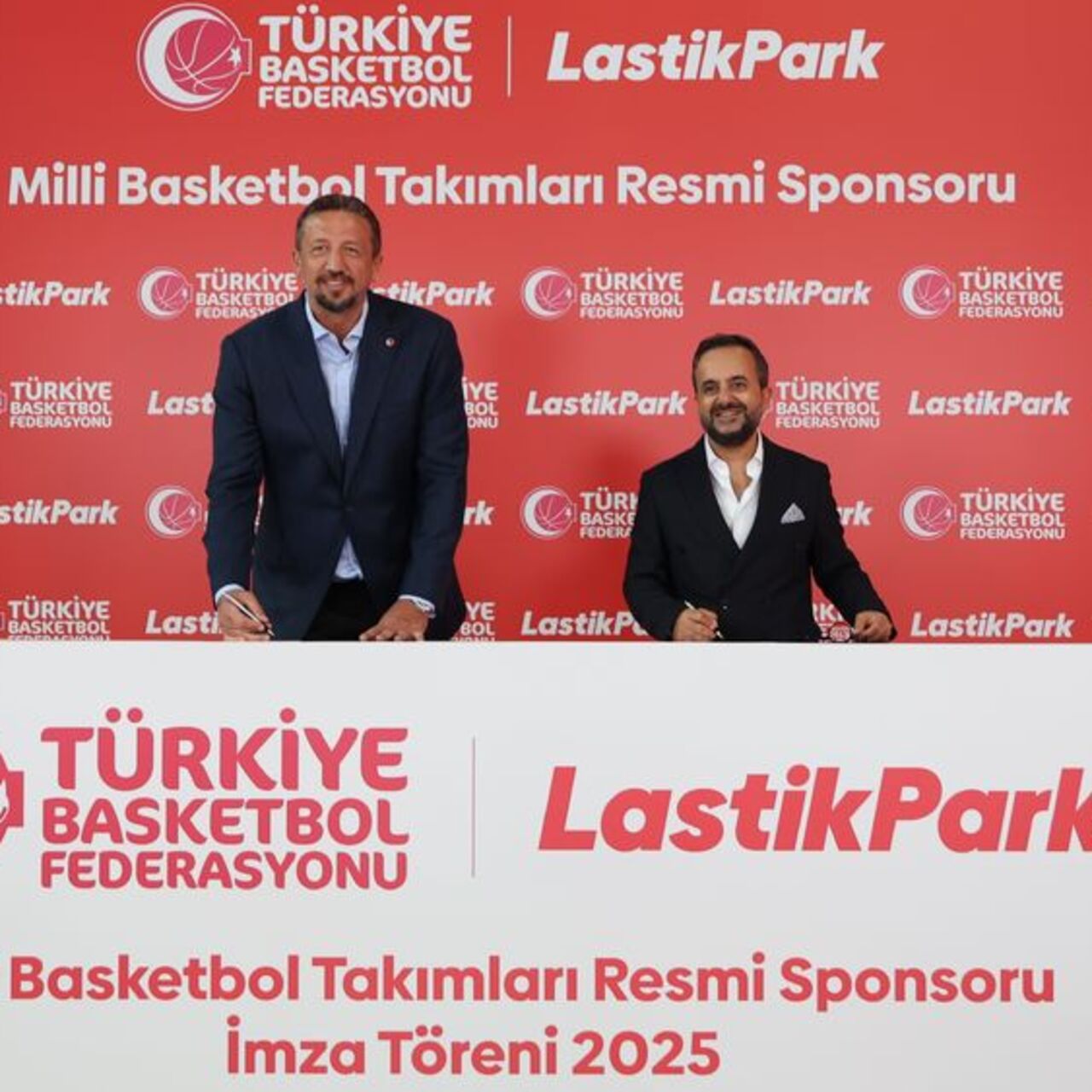 Basketbolda milli takımlara yeni sponsor