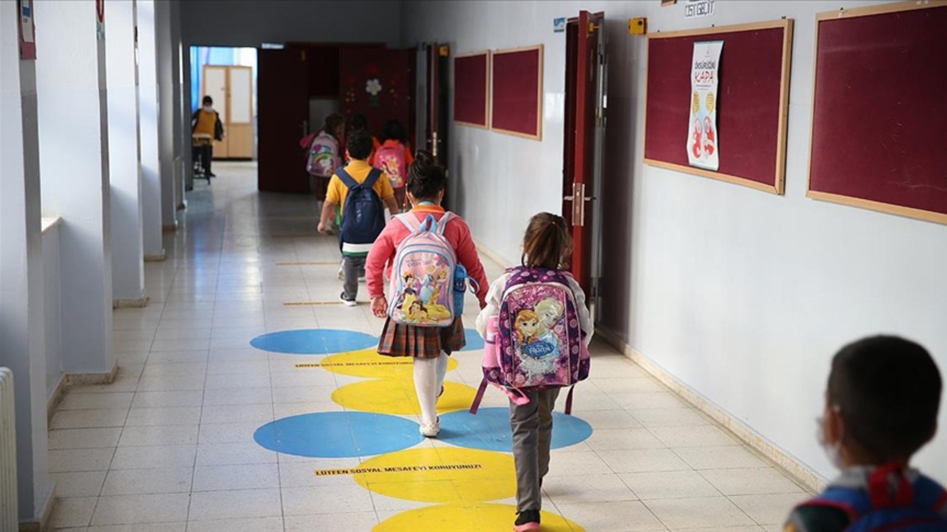 2025-2026 Eğitim Yılı Takvimi Açıklandı: İşte Okulların Açılış ve Tatil Tarihleri!