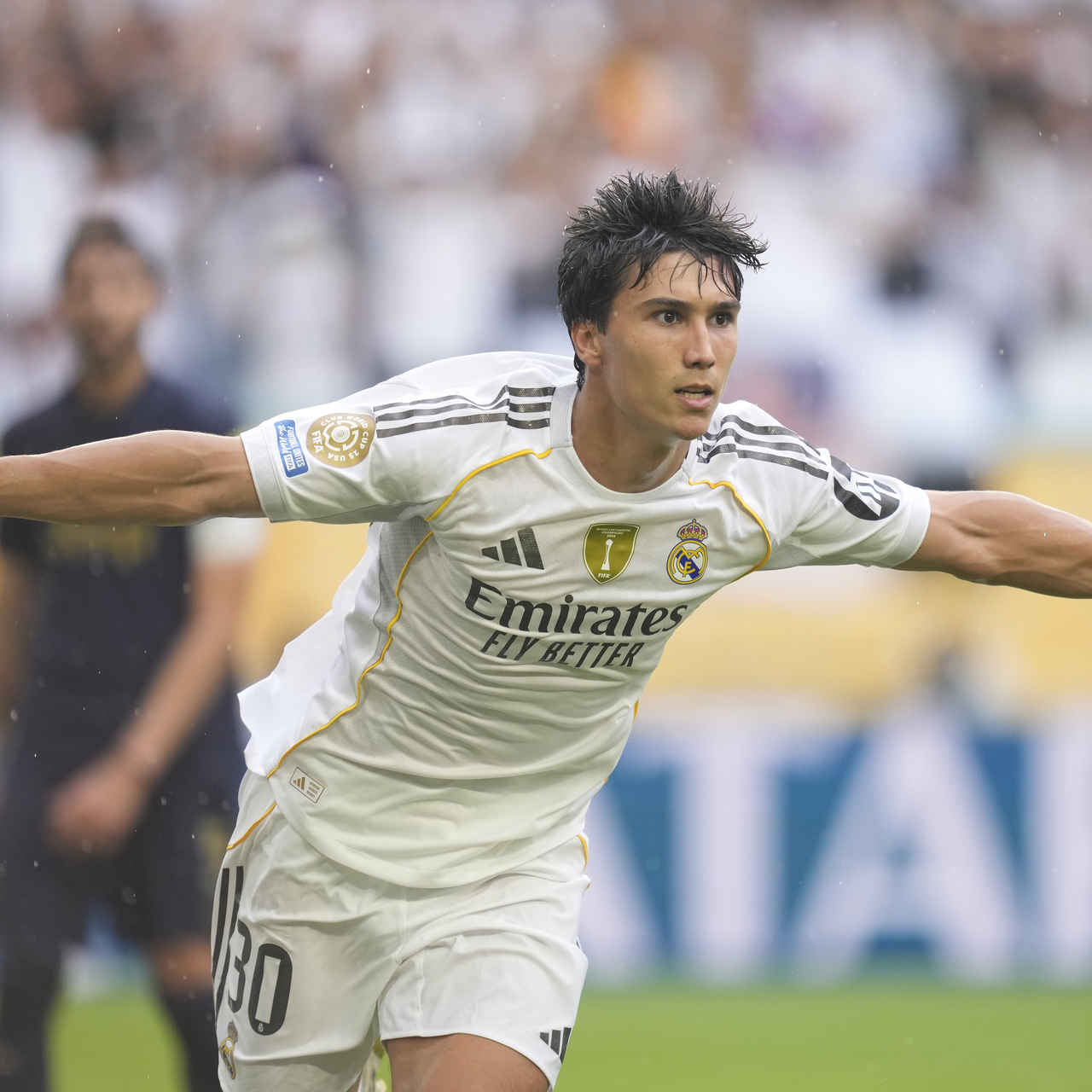 Real Madrid sözleşmesini uzattı!