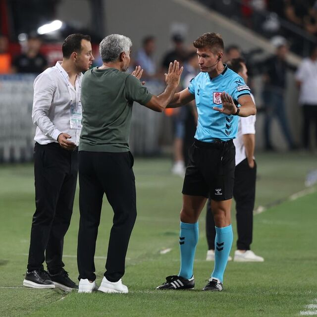 Penaltılar ve kırmızı kart doğru mu?