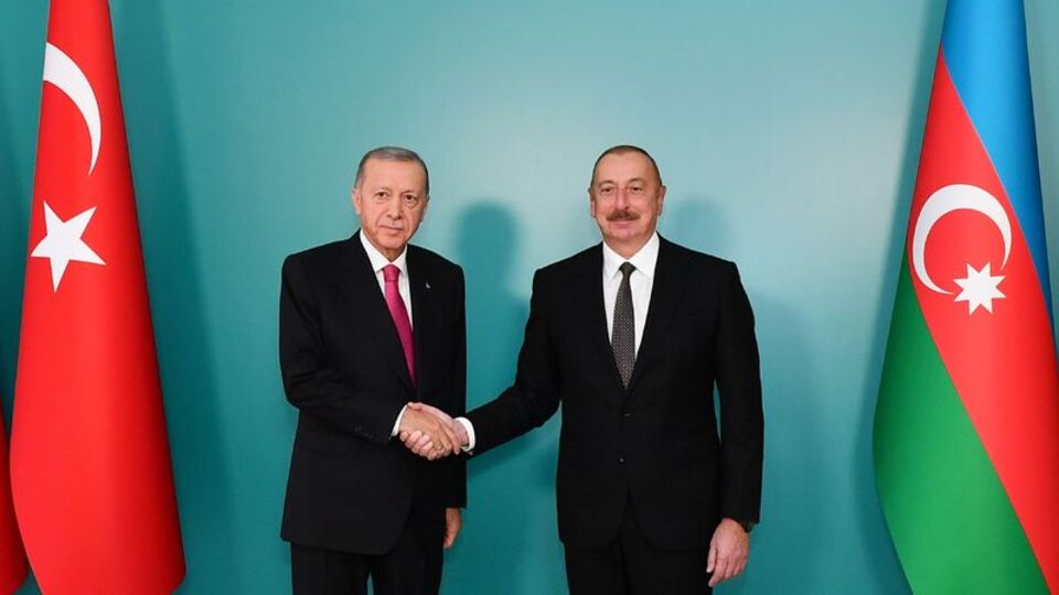 İlham Aliyev ile görüştü