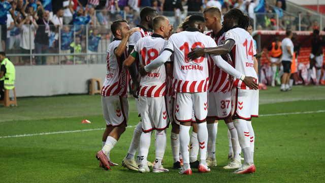 Samsunspor galibiyetle başladı!