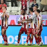 Antalyaspor Kasımpaşa'yı devirdi!