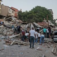Balıkesir'de 6.1 büyüklüğünde deprem!