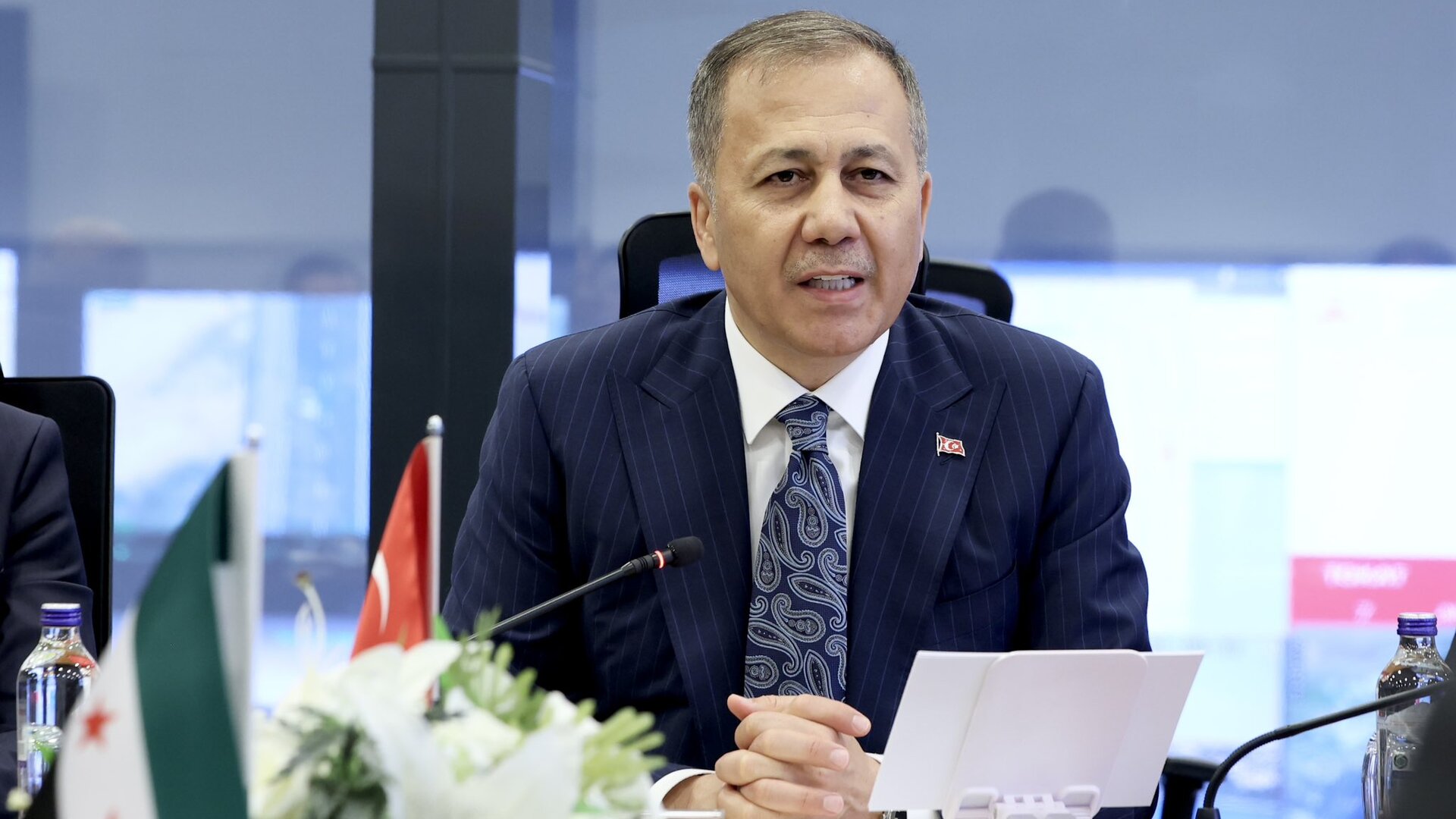 İçişleri Bakanı Yerlikaya'dan Kritik Açıklama: Tarama Çalışmaları Kararlılıkla Devam Edecek!