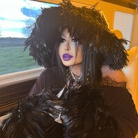 İsim vermeden yerden yere vurdu