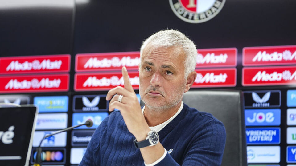 "İlk hedefimiz play-off"